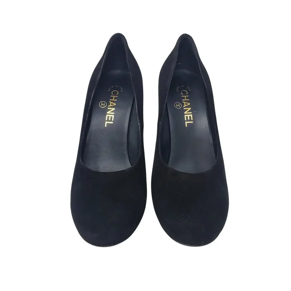 Chanel 2018 Interlocking CC Logo Pumps High Heel Suede Leather Black 39.5 US 9.5